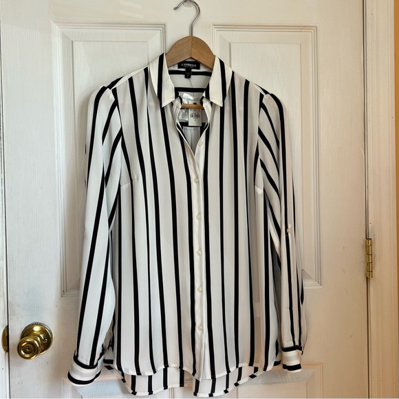 Express, button down shirt, size small - Picture 10 of 12